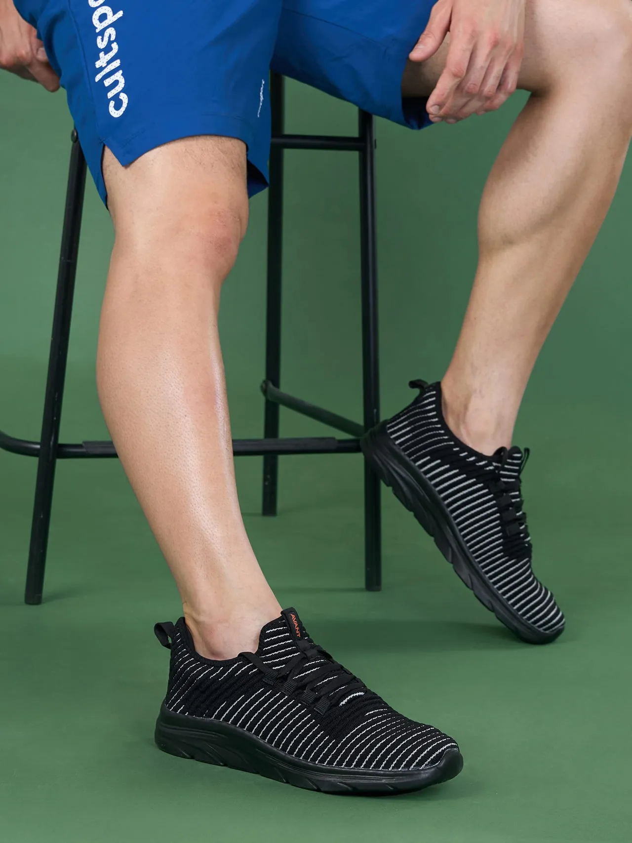 Avant Men's Maze On Walking shoes- Black