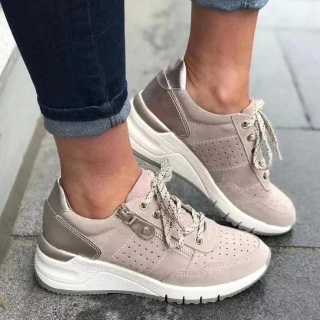 Diana chic sneakers