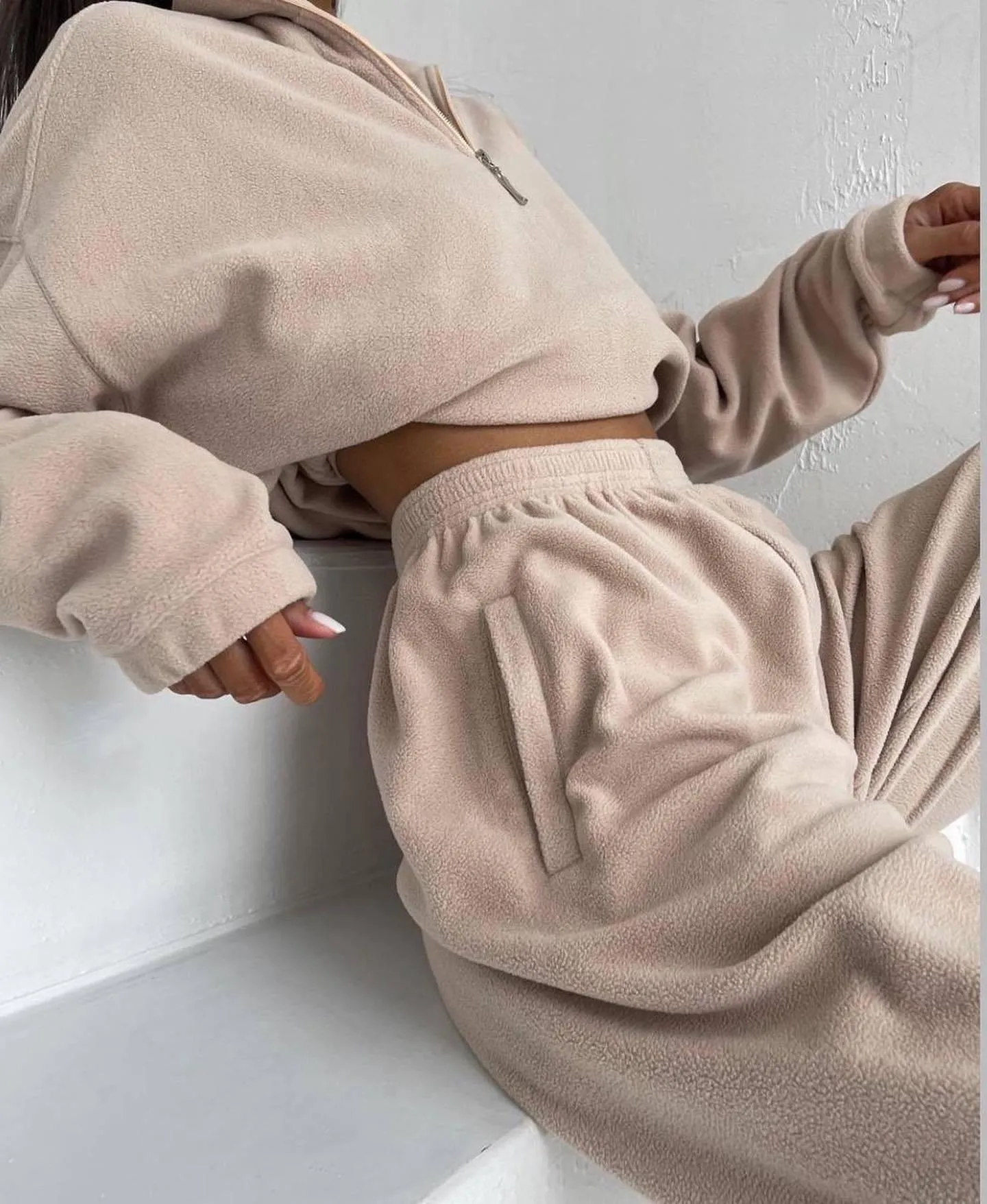 Fashion High Collar Leisure Fleece Sweater Suit