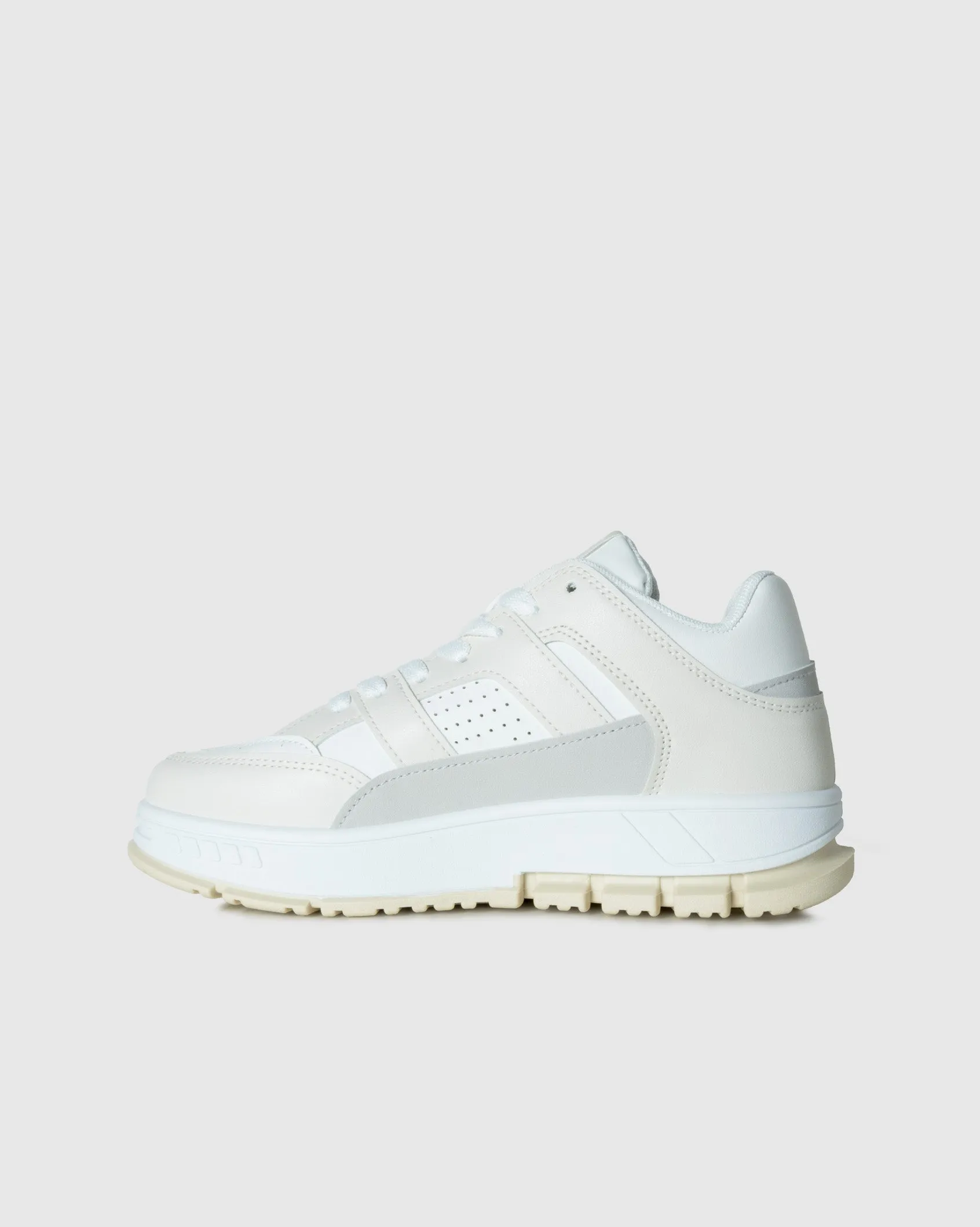 Ladies Supreme - Perforated Chunky Sneaker