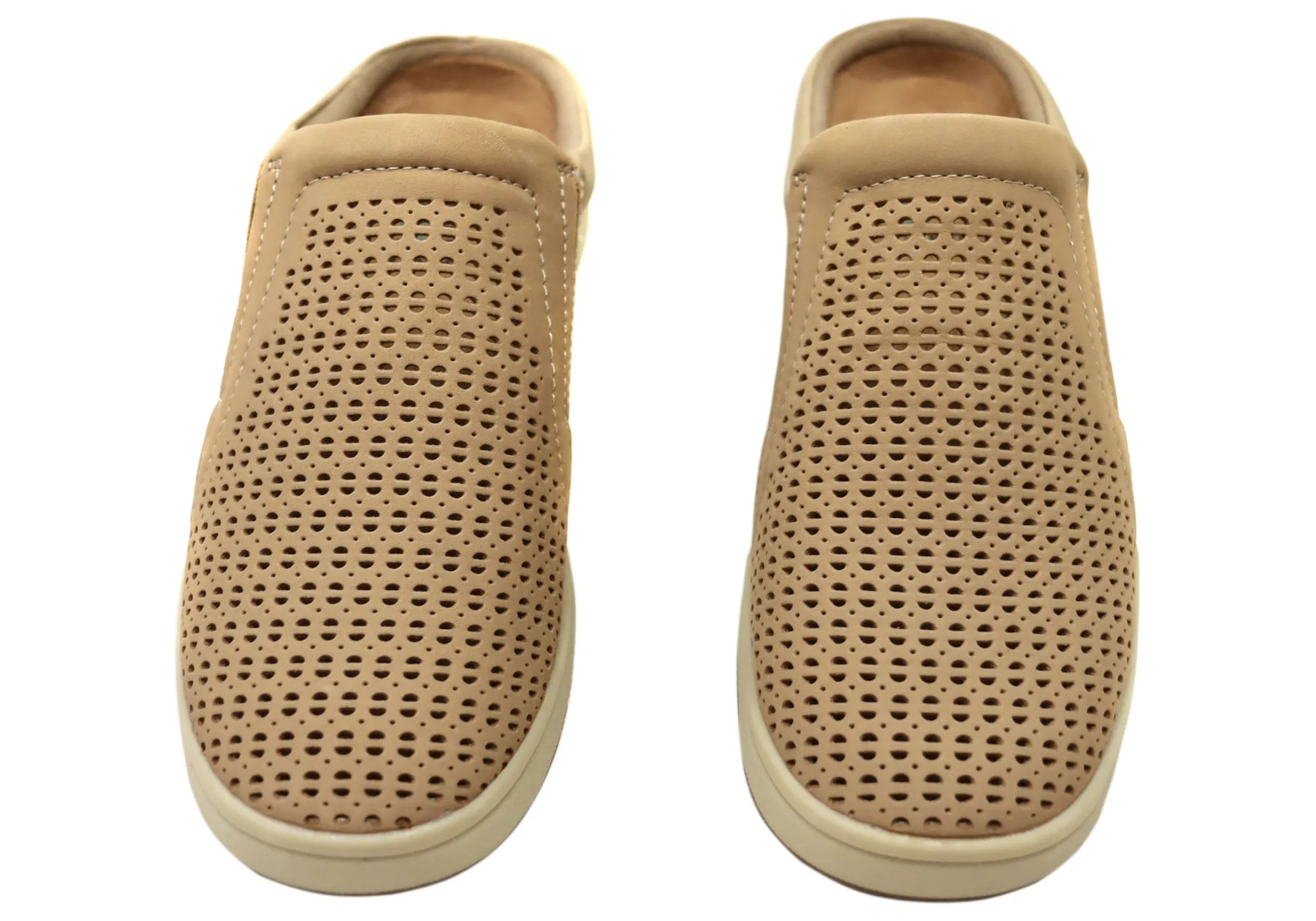 Planet Shoes Emilia Womens Leather Open Back Comfortable Mule Shoes
