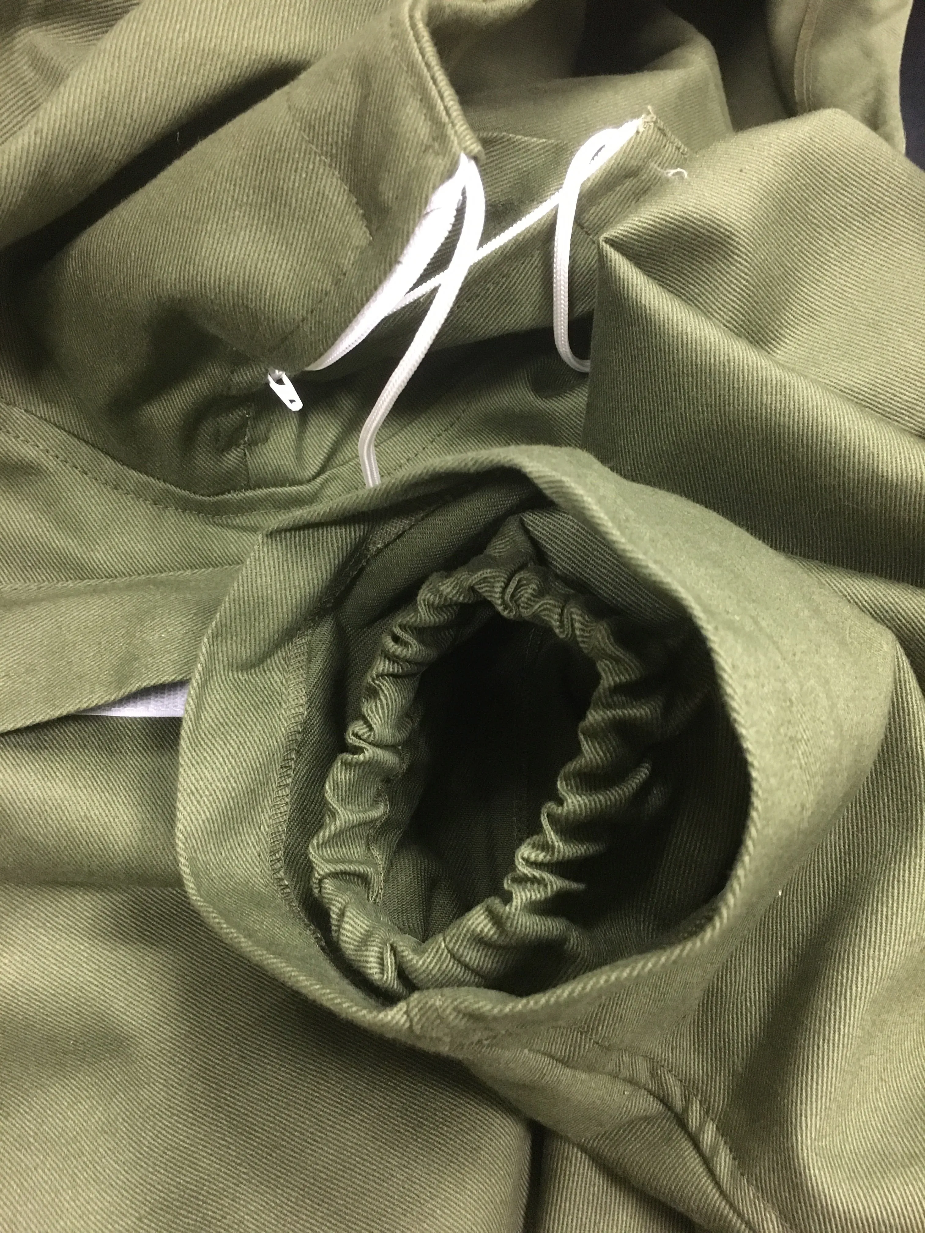 R AND I TRAINING SMOCK GREEN