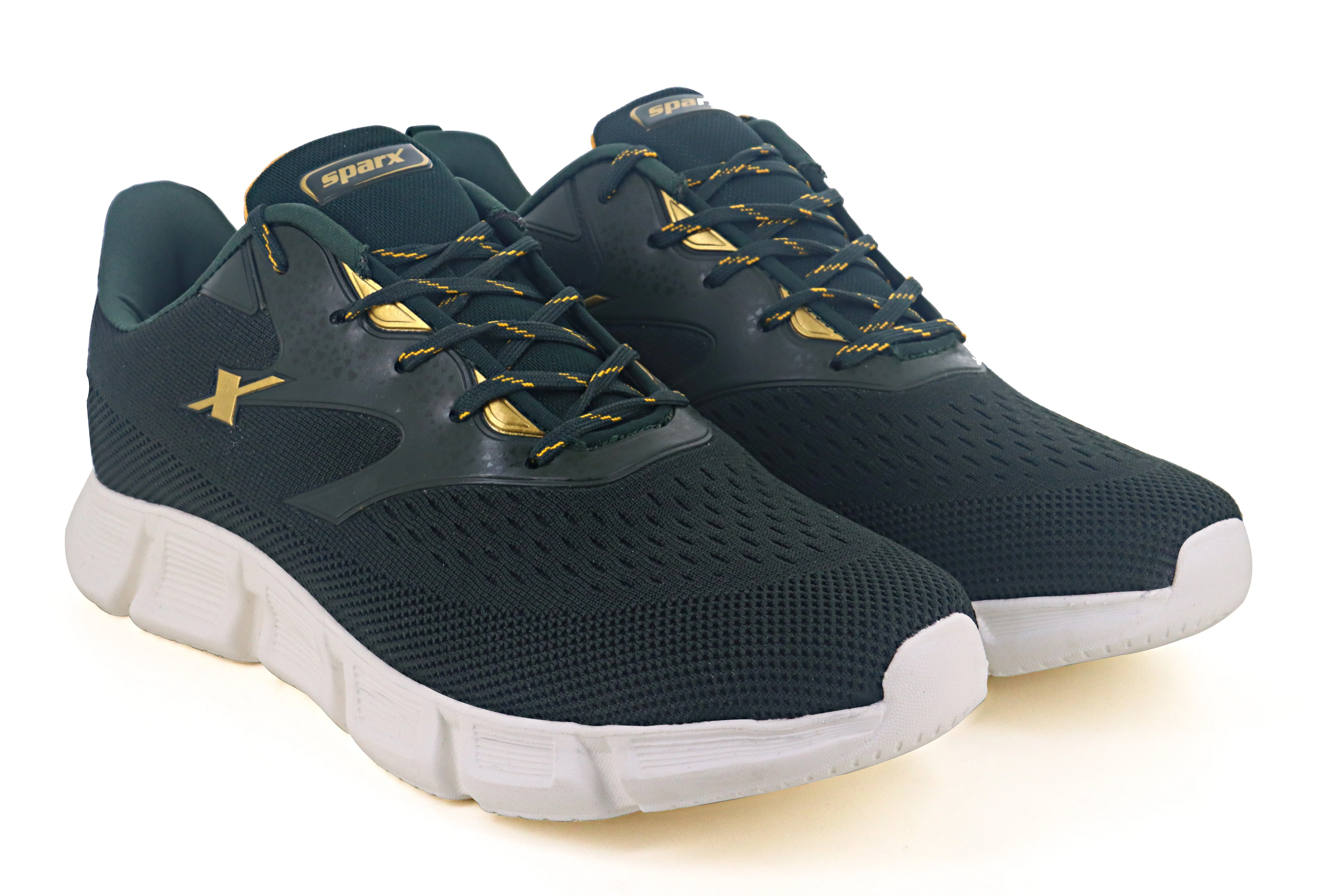 SPARX Walking shoes for gents SM 862