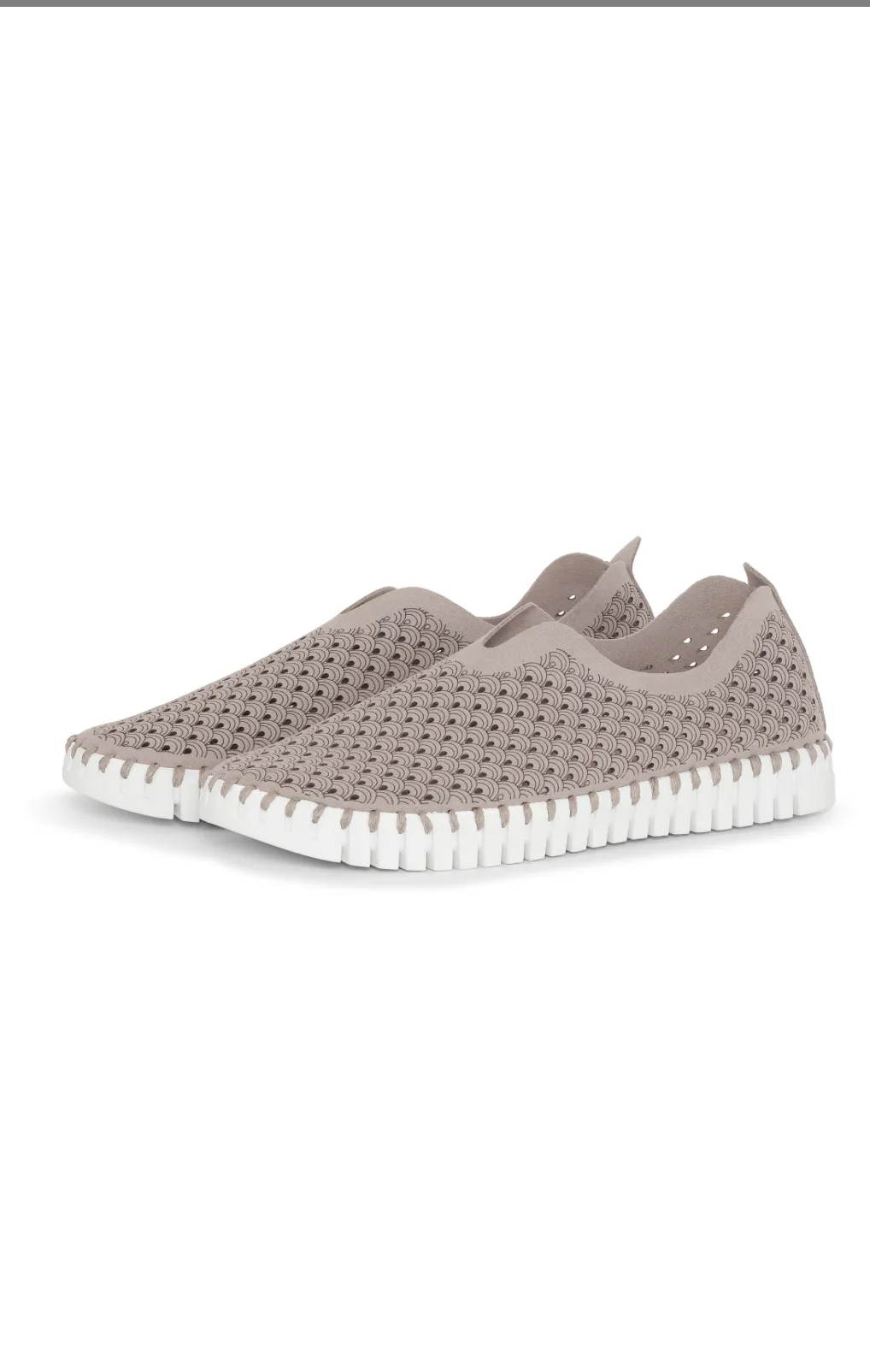 Women's Tulip Slip On Flat